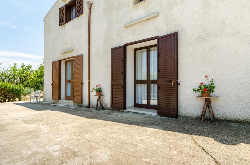 Casale Dei Gelsi Villa Кастеламаре дел Голфо Екстериор снимка